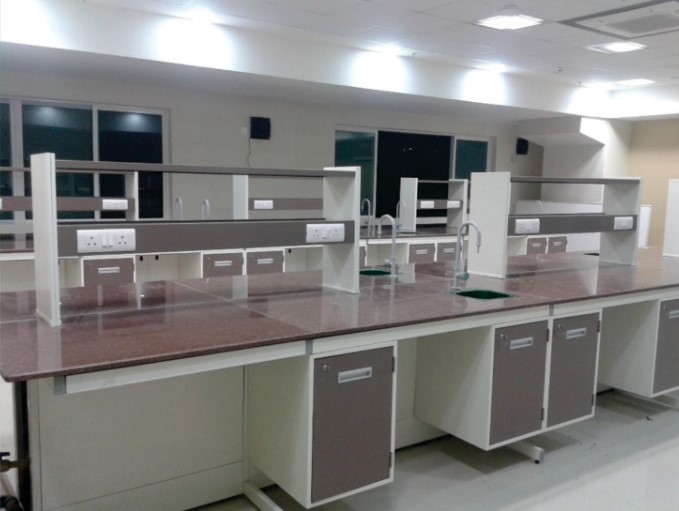 modularLabFurniture